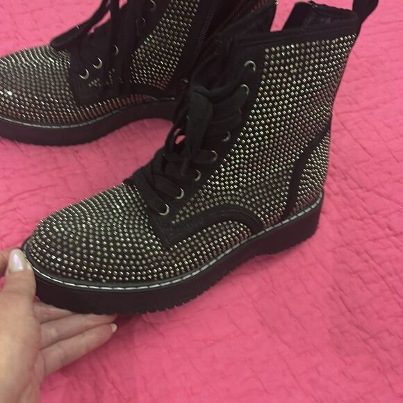 Madden Girl crystal combat boots, US6,5 - Picture 7 of 11